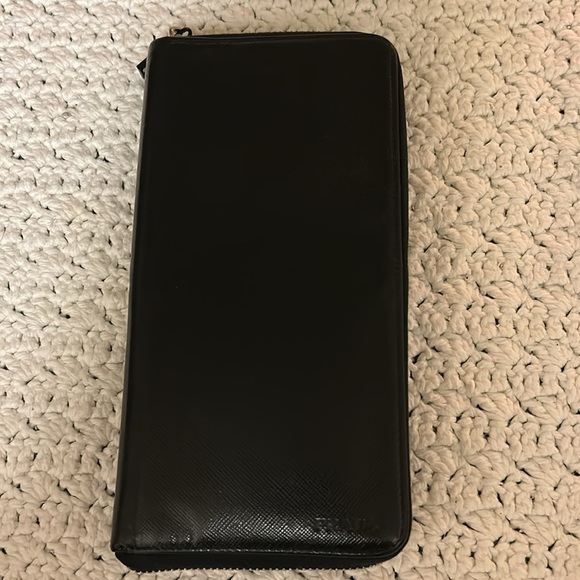 Prada Saffiano Organizer Leather Wallet - Picture 2 of 14